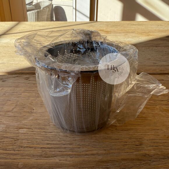 NEW Le Creuset Stoneware Large Round 44oz Teapot w/Infuser Turquoise Bl… - Picture 14 of 15